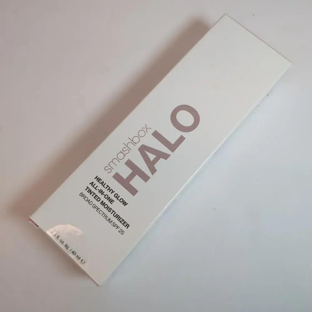 Smashbox Halo Healthy Glow All-In-One Tinted Moisturizer (Light Neutral) New